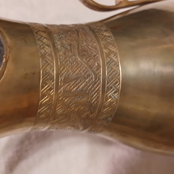 Vintage Large Brass Pitcher Carafe Home Decor Vase - Picture 2 of 5